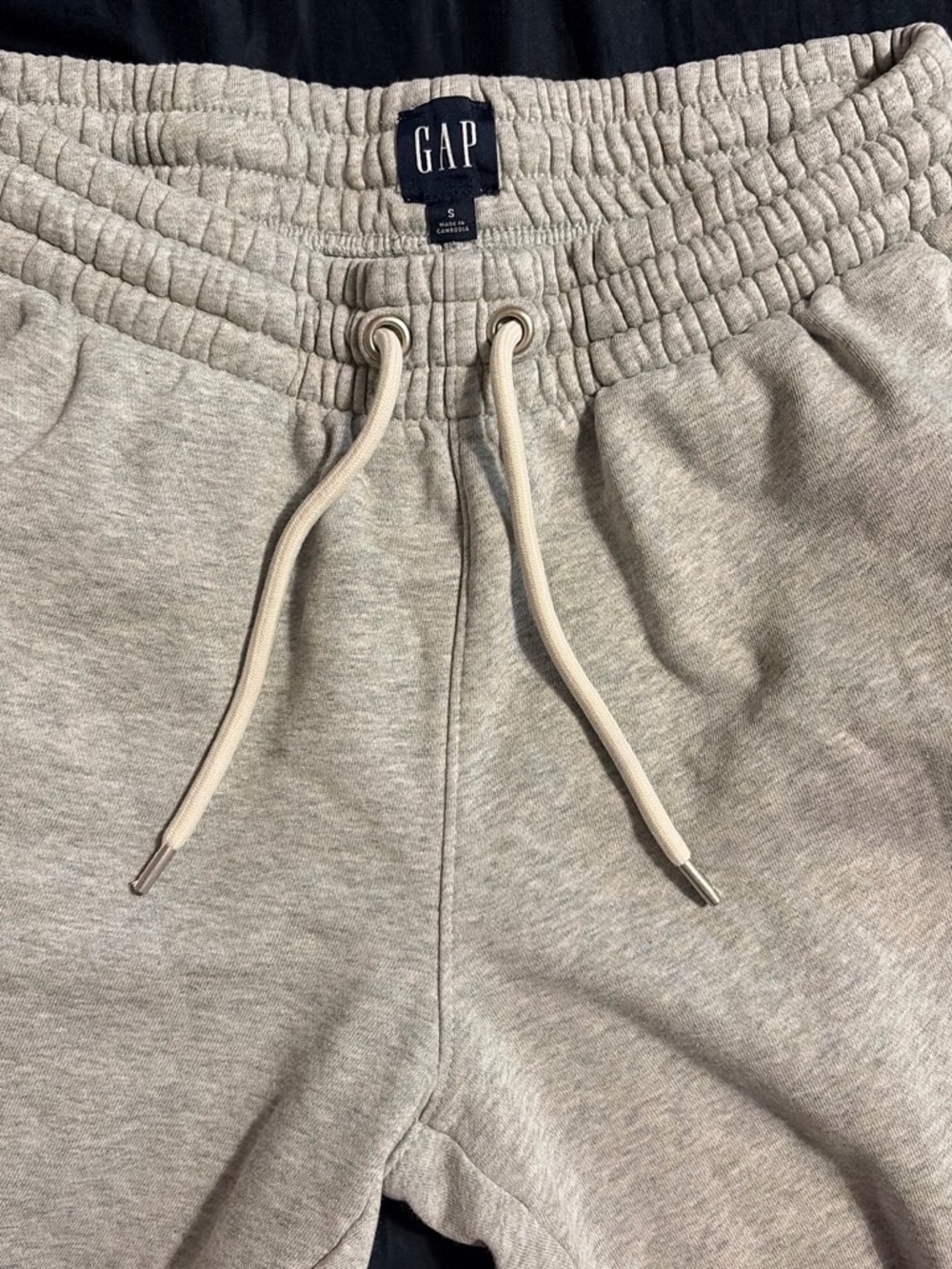 GAP Men's Heather Gray Drawstring Sweatpants